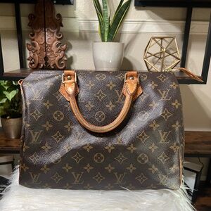 Louis Vuitton Monogram vintage Speedy 30 Authenticated